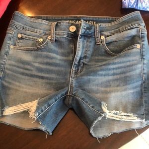 American Eagle jean shorts size 8 super stretchy